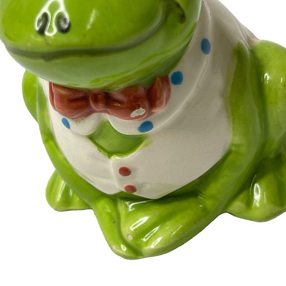 Otagiri Salt & Pepper Green Boy and Girl Frog Shakers Hand Painted Novelty Decor - Picture 11 of 12